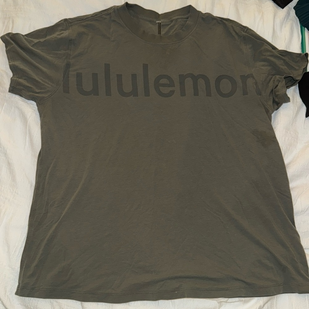 COPY - Lululemon Tshirt- item still available buyer backed out